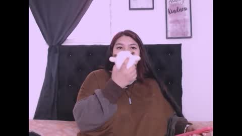 radiantgoddes online show from November 6, 1:47 pm