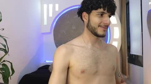 R A F A E L online show from October 18, 10:47 pm