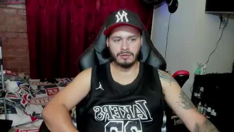 Snapshot of ragnar_lothbrok77 chatting on February 18, 8:05 am ragnar_lothbrok77 online show from February 18, 8:05 am