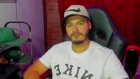 Snapshot of ragnar_lothbrok77 chatting on March 11, 4:41 am ragnar_lothbrok77 online show from March 11, 4:41 am