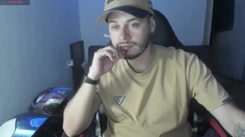 Snapshot of ragnar_lothbrok77 chatting on September 11, 4:25 am ragnar_lothbrok77 online show from September 11, 4:25 am