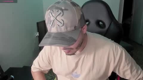 Snapshot of ragnar_lothbrok77 chatting on September 24, 12:06 am ragnar_lothbrok77 online show from September 24, 12:06 am