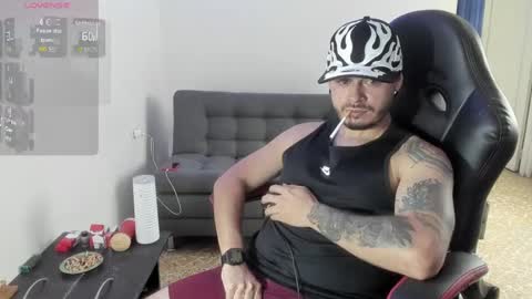 Snapshot of ragnar_lothbrok77 chatting on October 8, 7:53 pm ragnar_lothbrok77 online show from October 8, 7:53 pm