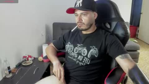 Snapshot of ragnar_lothbrok77 chatting on October 29, 8:42 pm ragnar_lothbrok77 online show from October 29, 8:42 pm