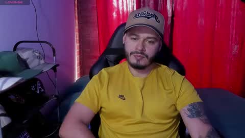 Snapshot of ragnar_lothbrok77 chatting on March 3, 8:54 pm ragnar_lothbrok77 online show from March 3, 8:54 pm