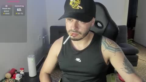 Snapshot of ragnar_lothbrok77 chatting on October 1, 10:08 pm ragnar_lothbrok77 online show from October 1, 10:08 pm