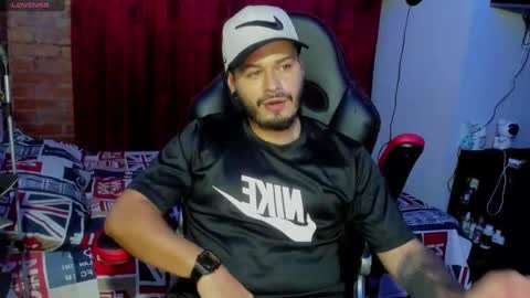 Snapshot of ragnar_lothbrok77 chatting on February 19, 5:16 am ragnar_lothbrok77 online show from February 19, 5:16 am