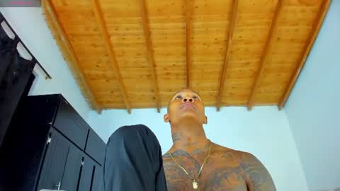 Andres H online show from June 19, 10:21 am