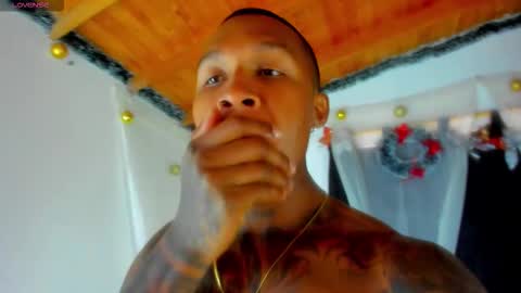 Andres H online show from February 12, 3:37 pm