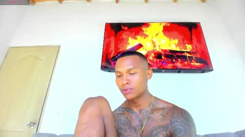 Andres H online show from July 17, 8:05 am