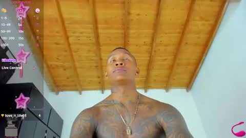 Andres H online show from July 2, 7:41 pm