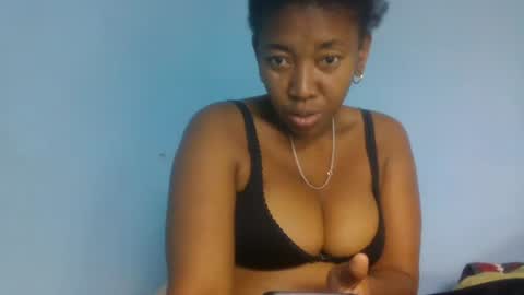raiisaaa online show from July 28, 7:39 pm