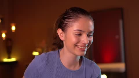 Snapshot of raisadoll chatting on March 8, 10:32 am Raisa online show from March 8, 10:32 am