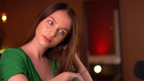 Snapshot of raisadoll chatting on March 10, 11:12 am Raisa online show from March 10, 11:12 am