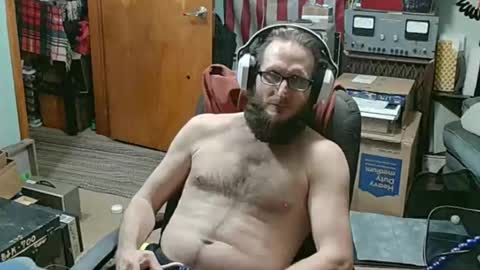 Randall online show from February 1, 3:14 am