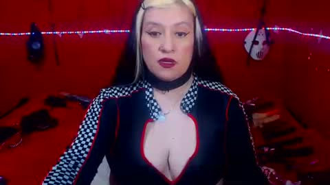 Sonia online show from May 7, 1:56 am