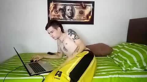 Rangel and Lola online show from December 1, 4:05 pm