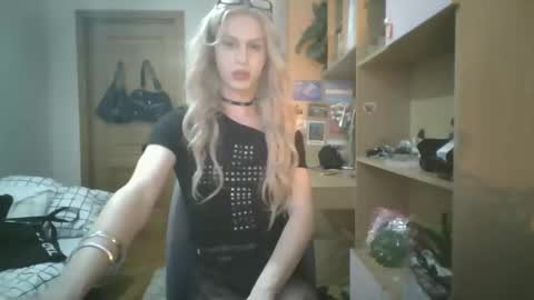 Ranya online show from March 10, 4:11 pm