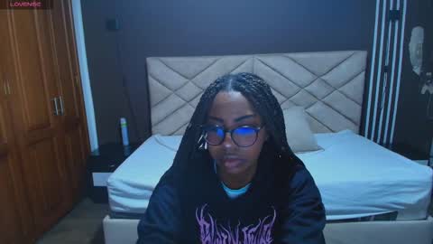 Raquel online show from November 21, 11:41 am