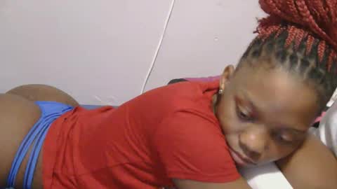 Rare Pearl01 online show from May 15, 11:56 pm