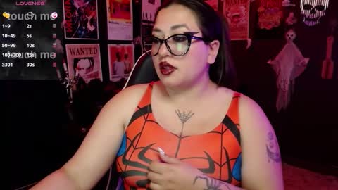 Snapshot of raven_darkk chatting on October 22, 9:05 pm Raven online show from October 22, 9:05 pm