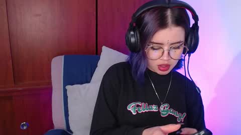 raventh_ online show from March 5, 1:20 pm