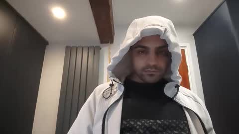 raveworldwidexxx online show from December 22, 9:49 am