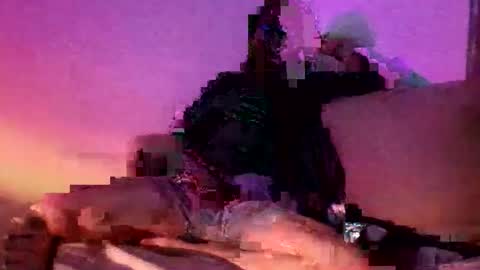 rayul online show from May 20, 1:35 am