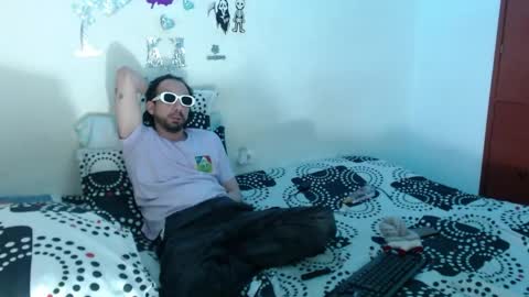 ask us online show from April 26, 2:20 am