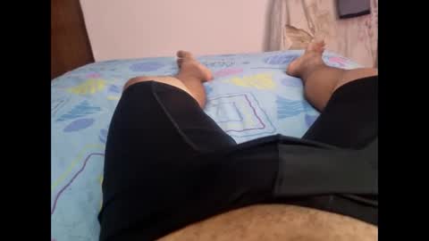 ray_rey1210 online show from May 7, 2:51 am