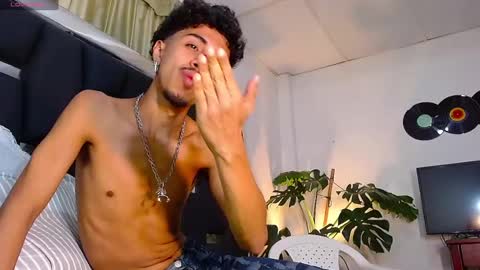 Rayn online show from January 12, 6:28 am