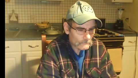 Ray online show from February 24, 9:21 am