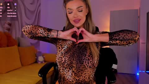 Snapshot of raysalexis19 chatting on January 20, 2:46 pm raysalexis19 online show from January 20, 2:46 pm