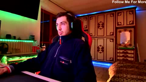 rcomi4 online show from November 15, 4:41 pm