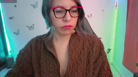 Rebbeca online show from July 28, 3:21 pm