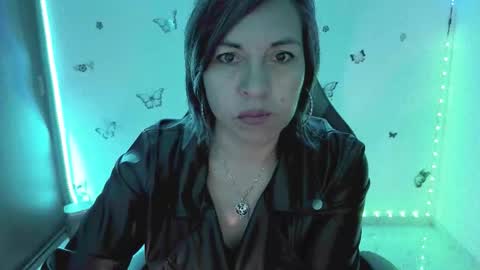 Rebbeca online show from February 28, 9:35 am