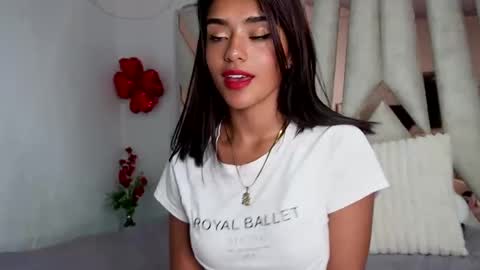 Snapshot of rebeca_cortez55 chatting on December 31, 9:28 pm Rebecca online show from December 31, 9:28 pm