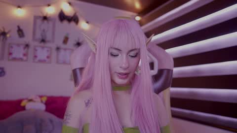 Snapshot of rebecah_1 chatting on October 9, 5:29 pm Rebeca online show from October 9, 5:29 pm