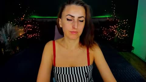 rebecca_diamonds online show from September 25, 6:42 am