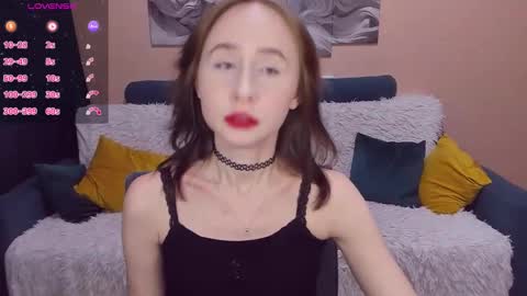 Snapshot of rebeccawind chatting on October 20, 12:10 pm RebeccaWind online show from October 20, 12:10 pm