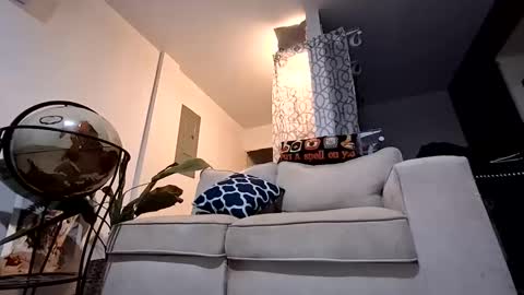 recka810 online show from October 27, 2:06 pm