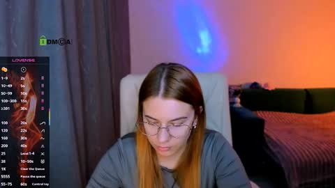 red__dizzy online show from November 25, 6:39 pm