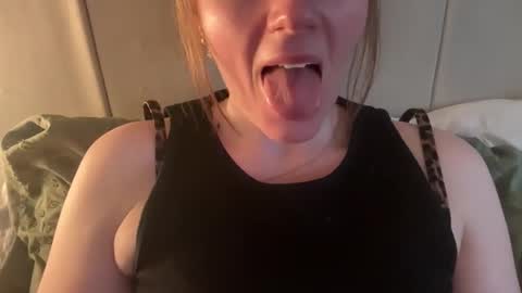 Rosie online show from February 10, 3:48 pm