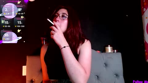 IG   OF red moonn online show from March 19, 6:13 pm