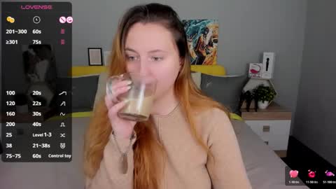 Lessy Fox online show from February 15, 4:28 pm