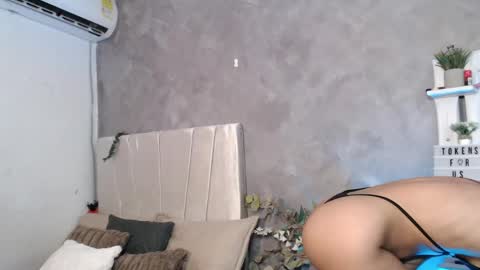 Rose  Dariah online show from April 4, 1:51 pm