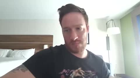 reddawg14 online show from April 13, 7:29 pm