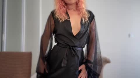 Emily online show from July 10, 4:34 pm