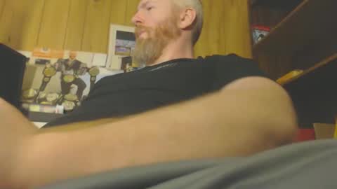 theredhead4fun online show from November 18, 6:22 pm