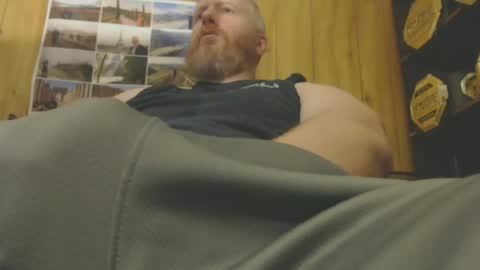 theredhead4fun online show from June 20, 4:46 pm